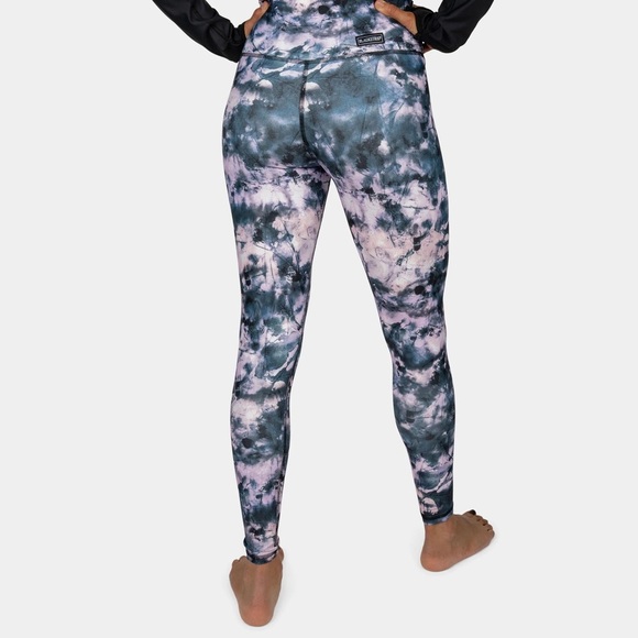 Blackstrap Pinnacle All-Season Base Layer Black & Pink Leggings - Picture 2 of 10